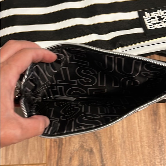 Justice Backpack - Picture 4 of 5